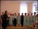 Поёт ансамбль Родничок